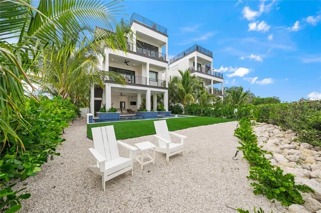 $4,995,000 | 116 8th Street South, Bradenton Beach, FL 34217