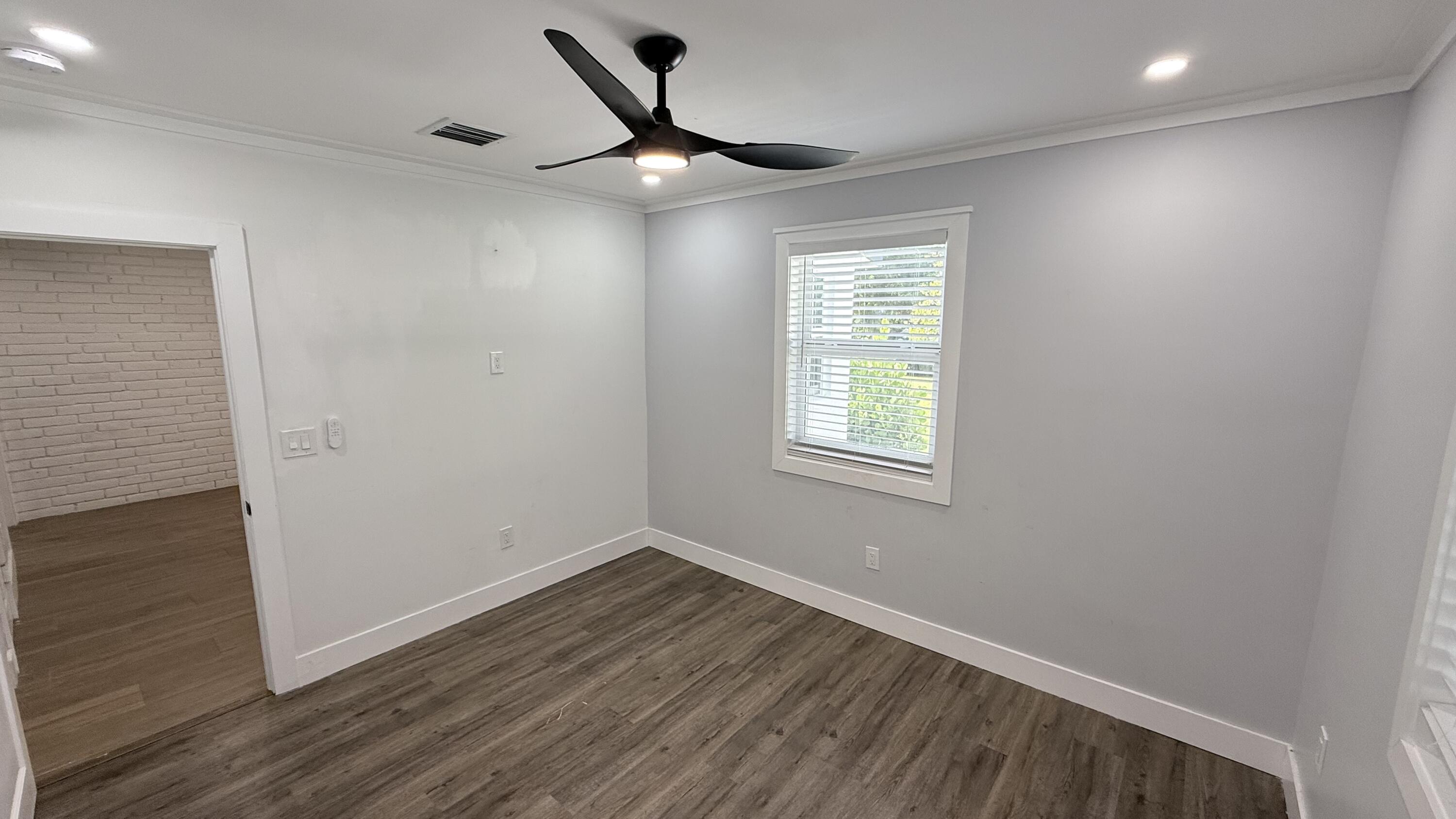 118 Southwest 7th Street Delray Beach, FL 33444 - Photo 10 of 27 IMG_8721