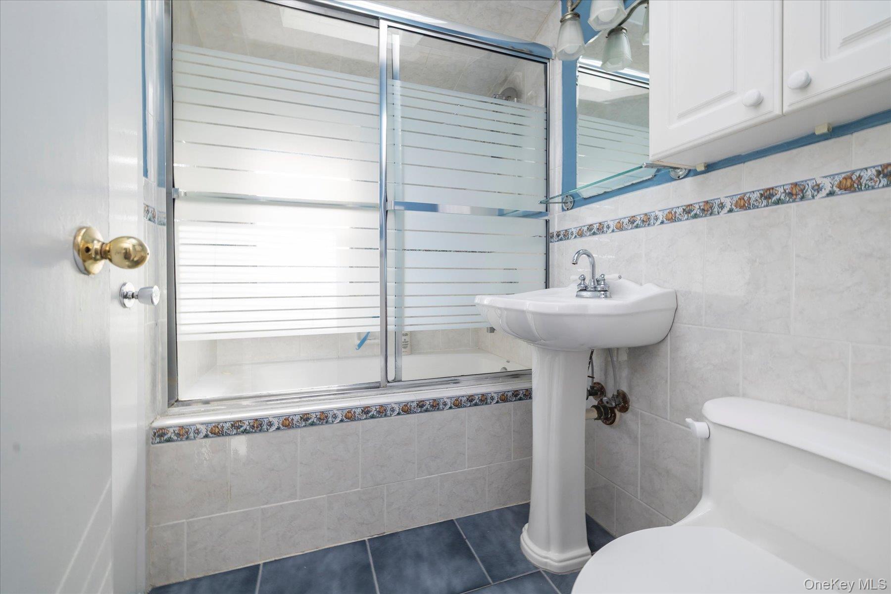 34 Seabreeze Road Massapequa, NY 11758 - Photo 19 of 25