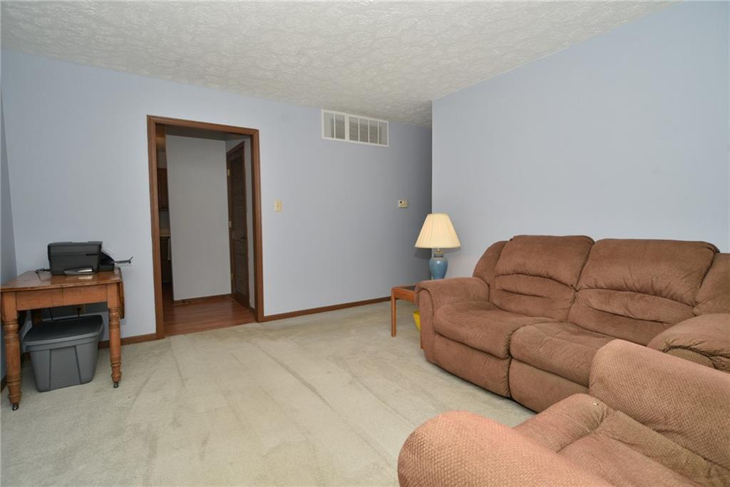 3103 Valley Farms Road Indianapolis, IN 46214 - Photo 4 of 30 Gallery Image 4
