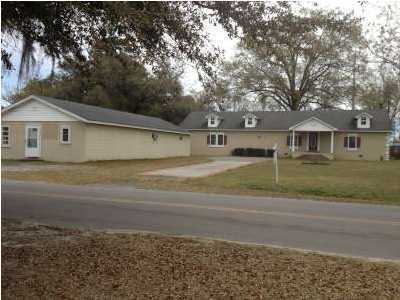198 Mitton Road Moncks Corner, SC 29461 - Photo 1 of 4 Primary Photo