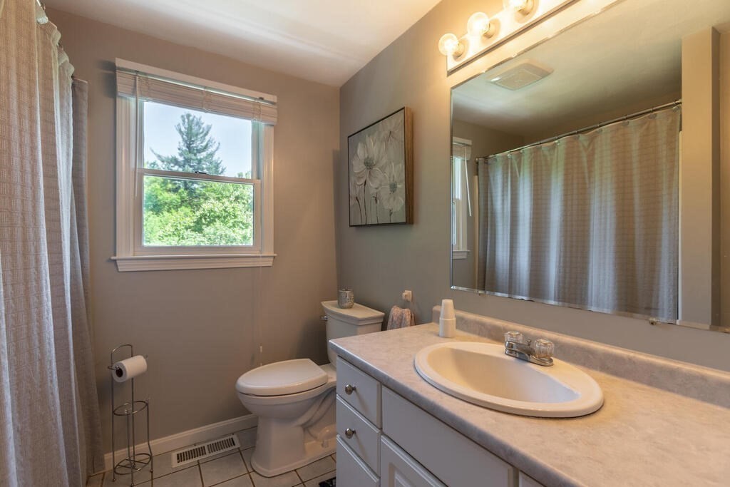 31 Hammond Farm Road Haverhill, MA 01832 - Photo 15 of 22 Gallery Image 15