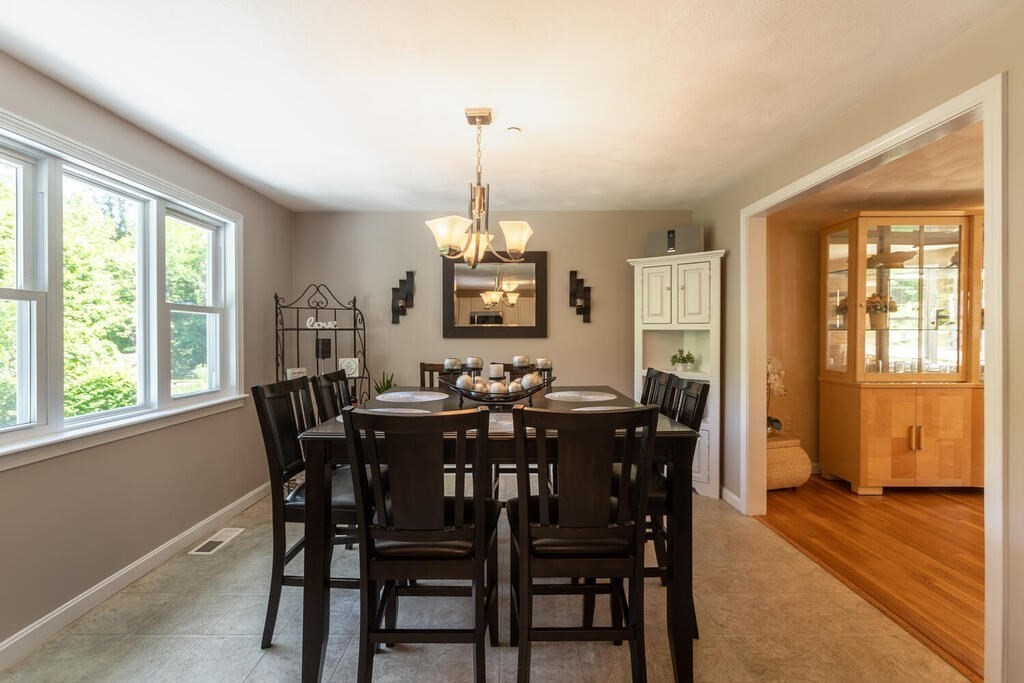 31 Hammond Farm Road Haverhill, MA 01832 - Photo 9 of 22 Gallery Image 9