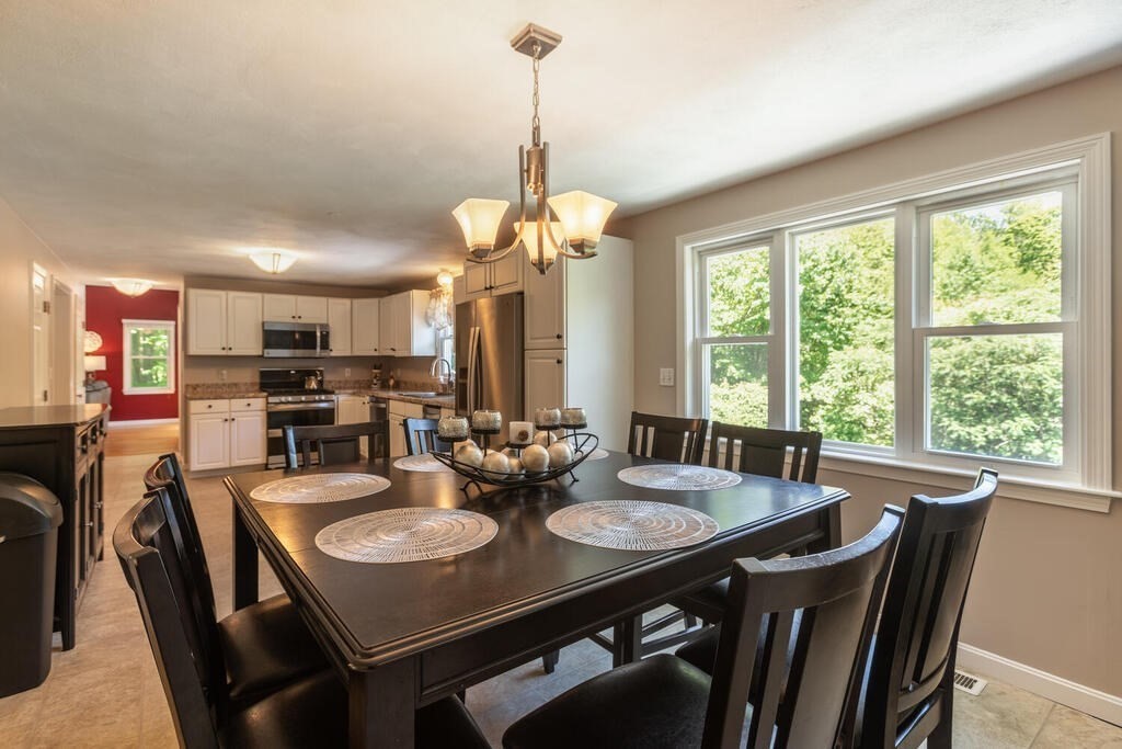 31 Hammond Farm Road Haverhill, MA 01832 - Photo 10 of 22 Gallery Image 10