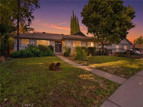 $899,950 | 16455 Ludlow Street, Granada Hills, CA 91344