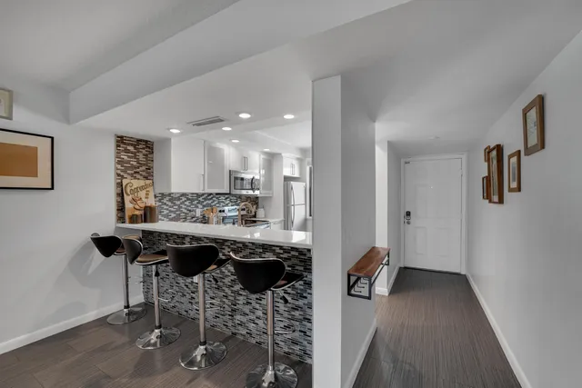 $355,000 | 6121 Balboa Circle, Unit 103, Boca Raton, FL 33433