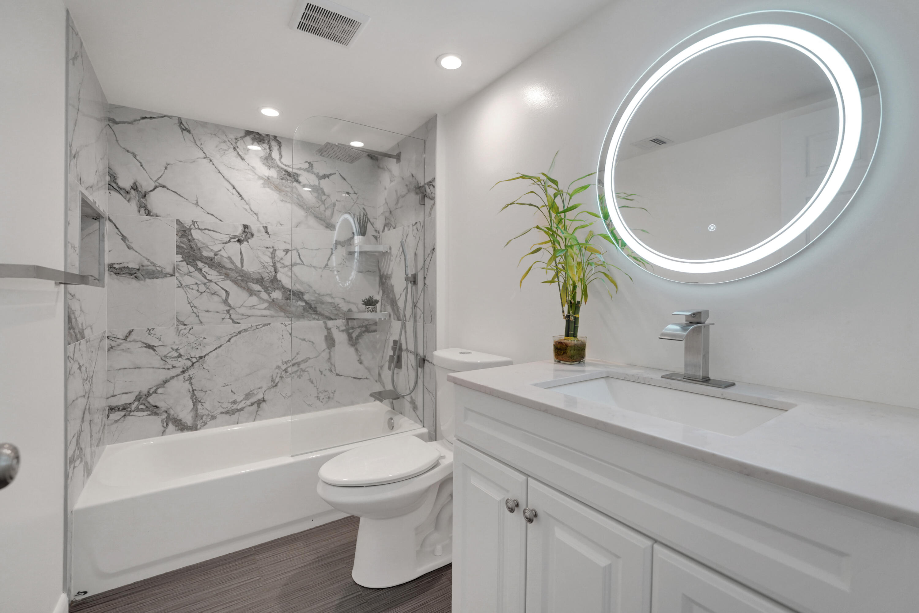 6121 Balboa Circle, Unit 103 Boca Raton, FL 33433 - Photo 27 of 32 DSC08727