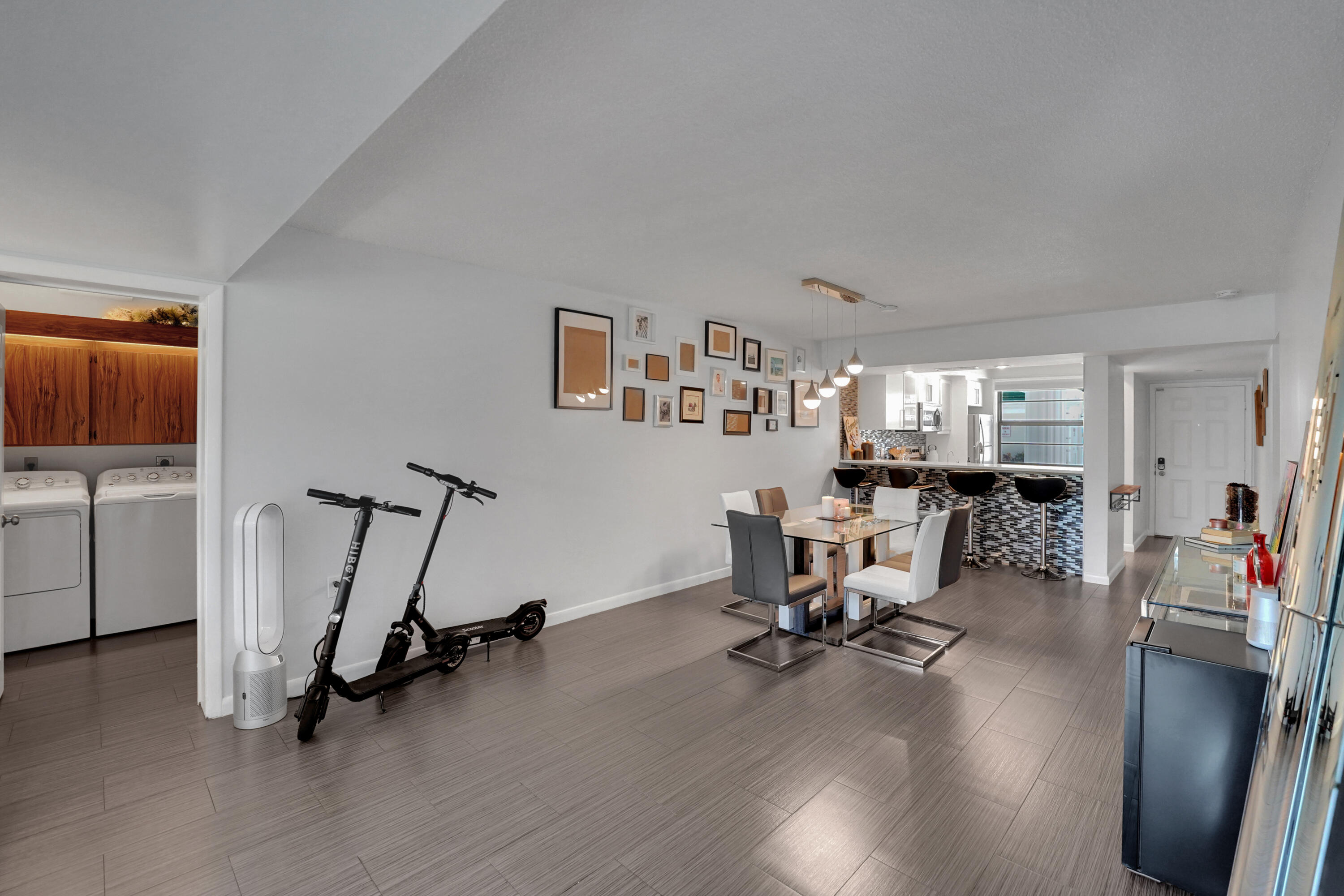 6121 Balboa Circle, Unit 103 Boca Raton, FL 33433 - Photo 7 of 32 DSC08694