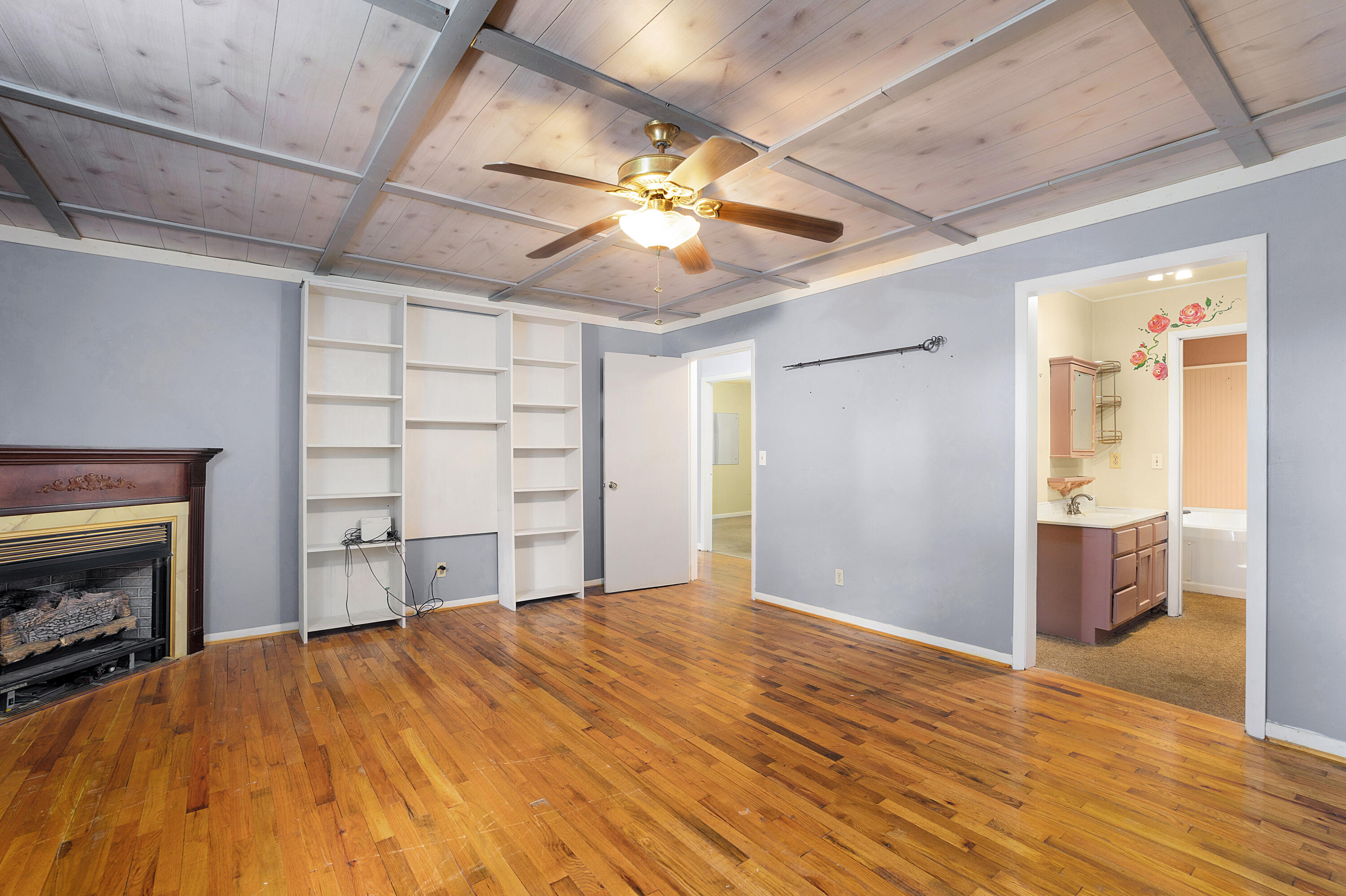 111 Melissa Lane Rising Fawn, GA 30738 - Photo 27 of 72 41 - 111 Melissa Lane - Interiors