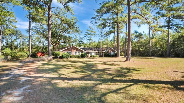 $1,848,500 | 4545 South Us Highway, Jesup, GA 31546