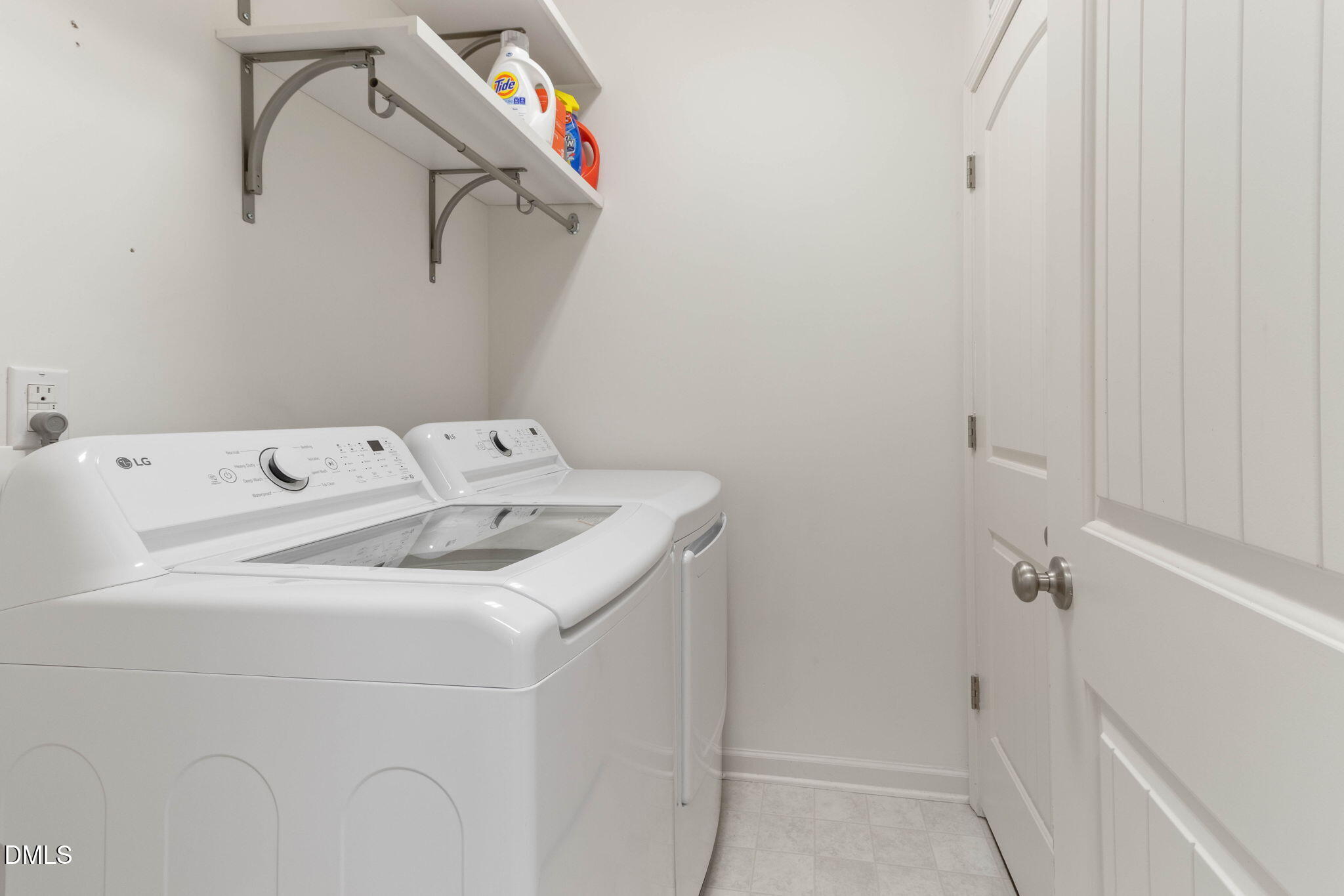 429 Mockingbird Lane Mebane, NC 27302 - Photo 32 of 44 a utility room with dryer and washer