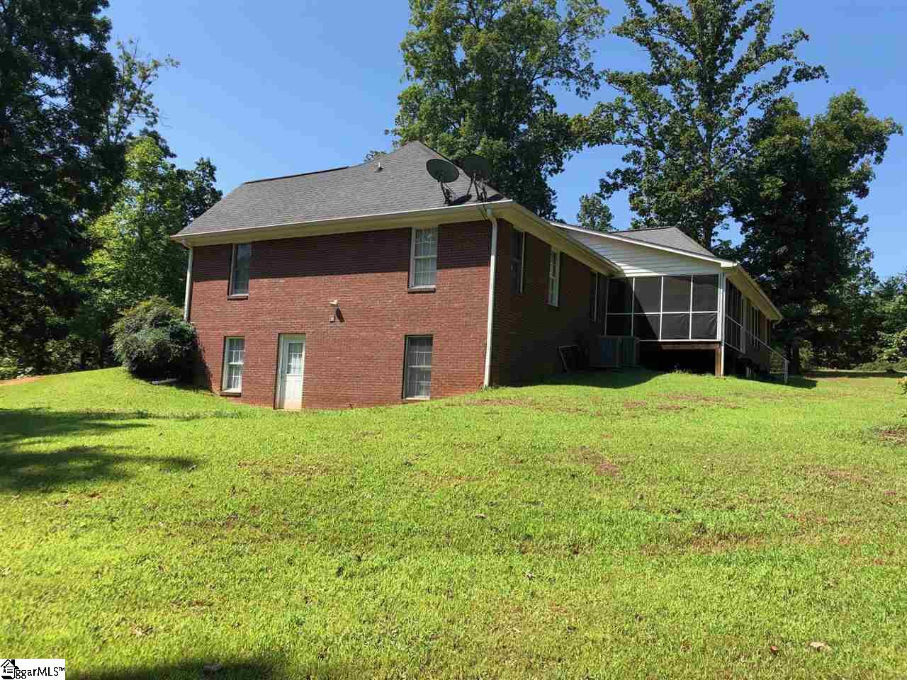 371 Christopher Road Campobello, SC 29322 - Photo 35 of 36