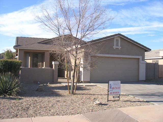 3253 East Hampton Lane Gilbert, AZ 85295 - Photo 1 of 1 Front