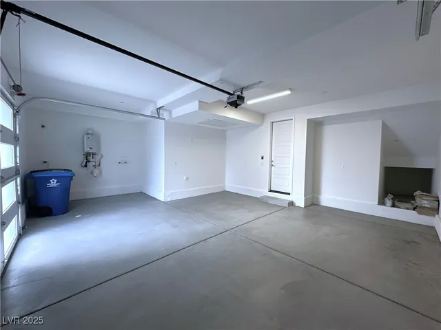 $2,995 | 3336 Birdseye Maple Avenue, Henderson, NV 89044