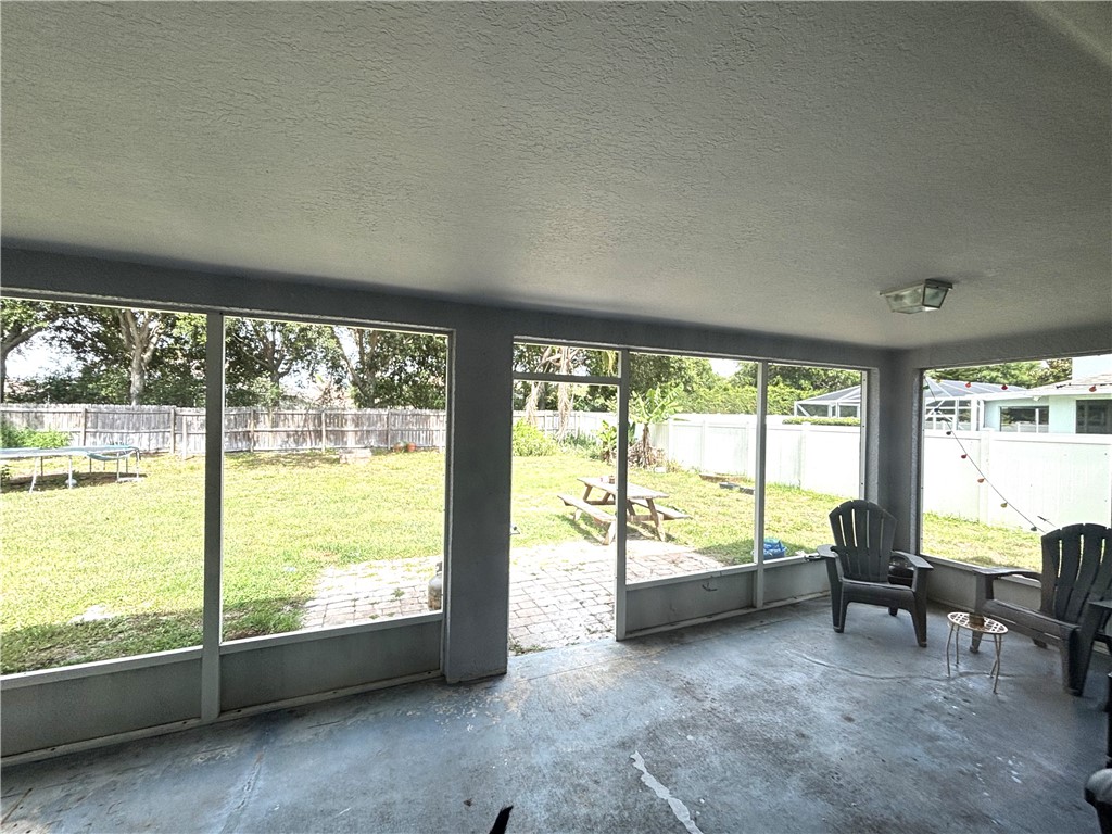 5937 Ridge Lake Circle Vero Beach, FL 32967 - Photo 33 of 35