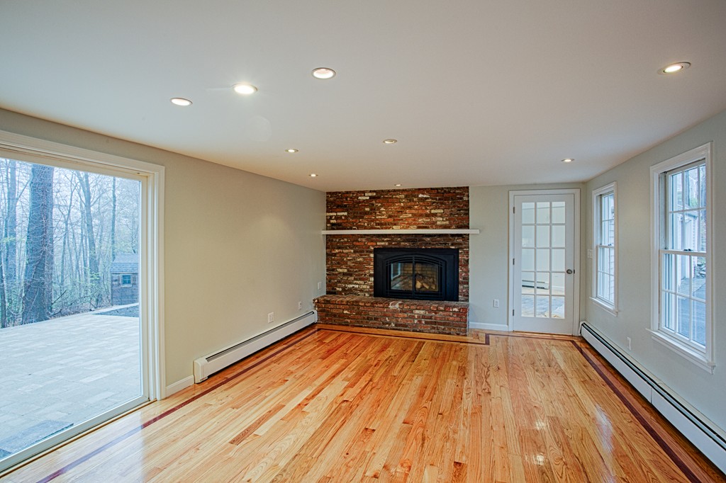 8 Birch Hill Road Danvers, MA 01923 - Photo 8 of 29 Gallery Image 8