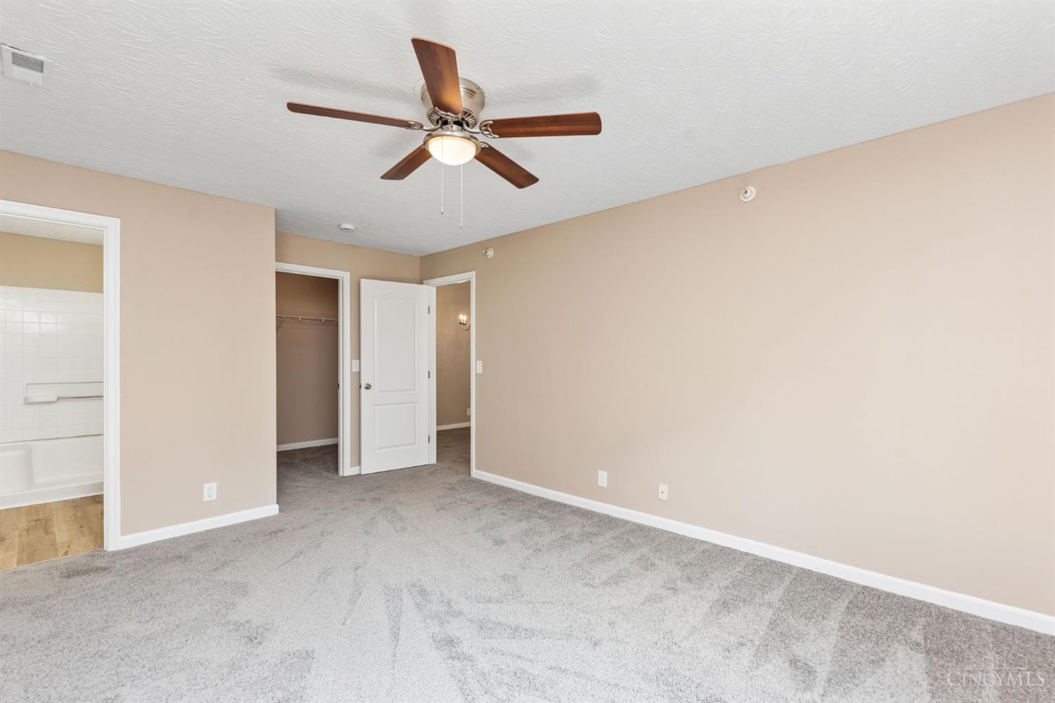 3414 North Bend Road, Unit 8 Cincinnati, OH 45247 - Photo 26 of 36