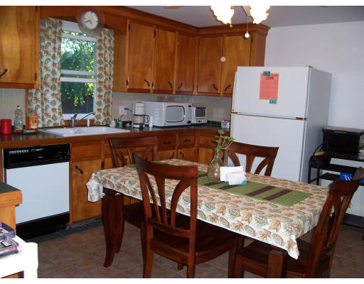 56 Raven Road Dracut, MA 01826 - Photo 18 of 23 Gallery Image 18