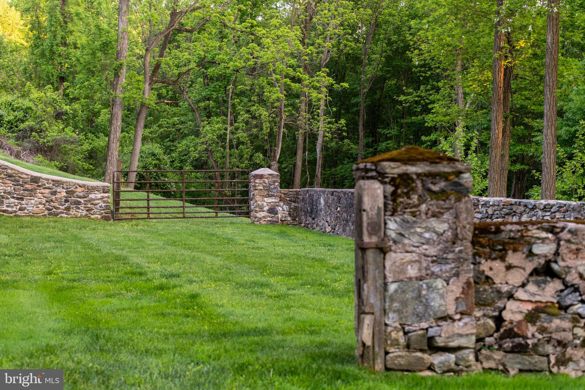 9 Tiburon Lane Malvern, PA 19355 - Photo 40 of 44