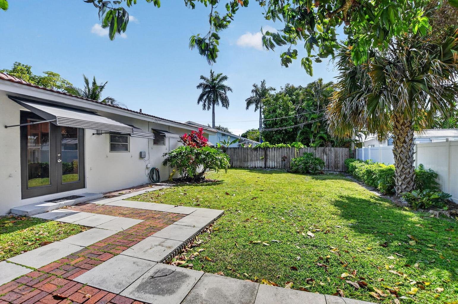 456 Northeast 28th Terrace Boca Raton, FL 33431 - Photo 22 of 23 20260507201737319767000000-o