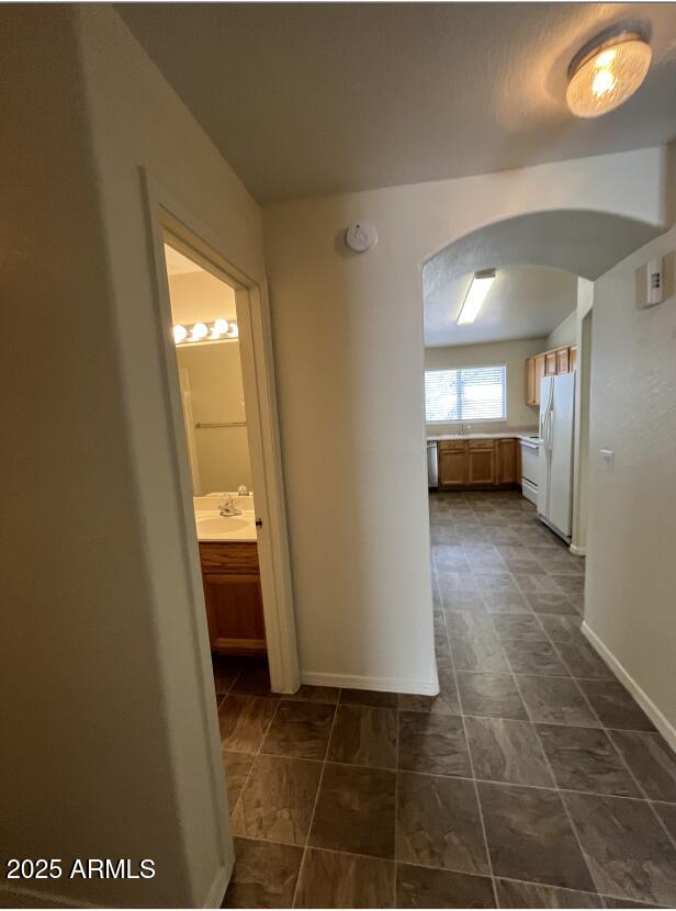 818 West Silver Creek Road Gilbert, AZ 85233 - Photo 22 of 28 22