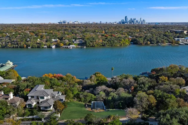 $6,950,000 | 2007 Lakeshore Drive, Austin, TX 78746