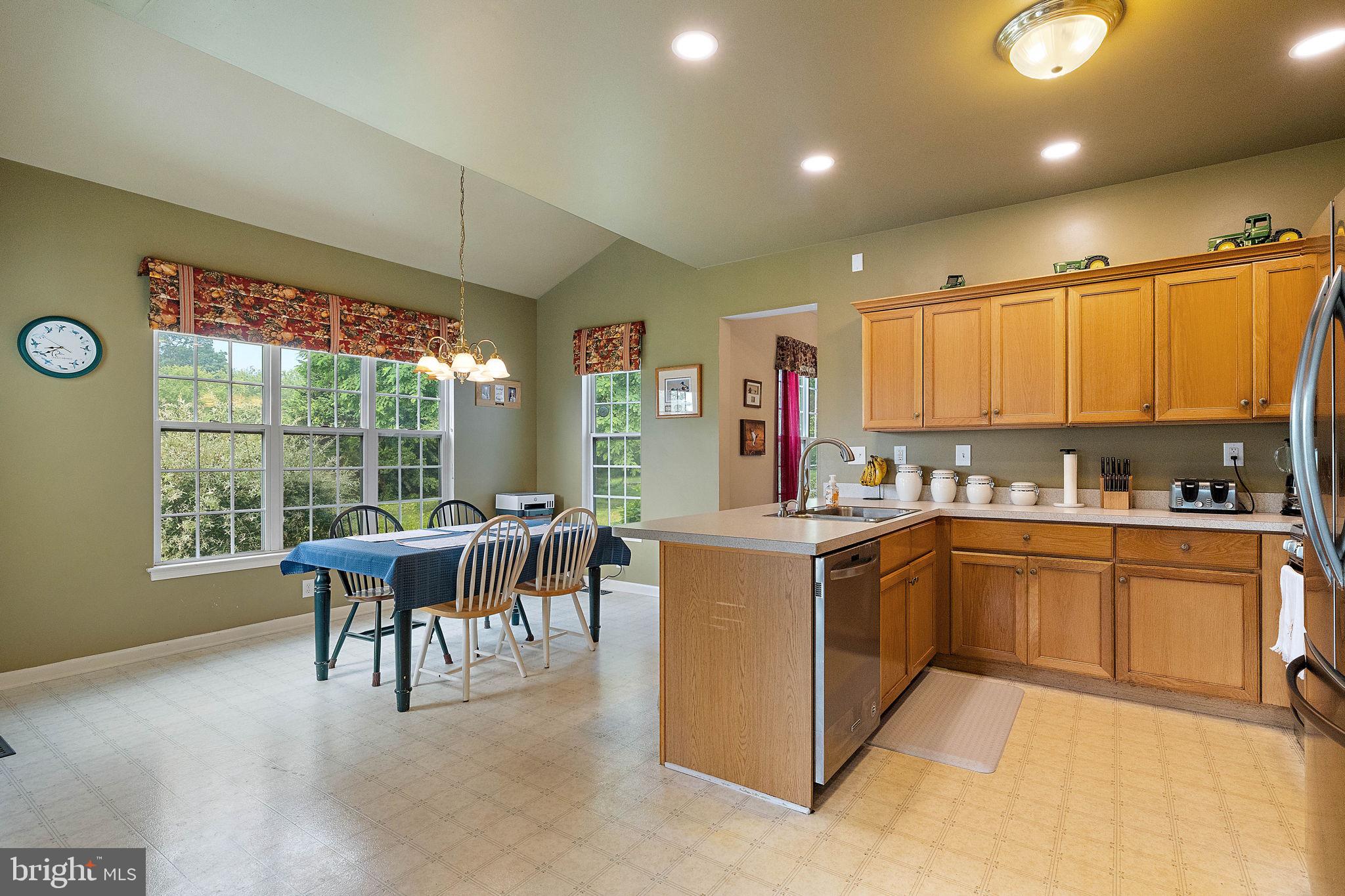 104 Sunset Road Oxford, PA 19363 - Photo 10 of 35 Gallery Image 10
