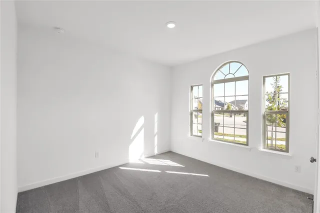 $2,300 | 1504 Adams Drive, Little Elm, TX 75068