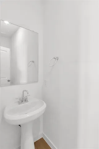 $2,300 | 1504 Adams Drive, Little Elm, TX 75068