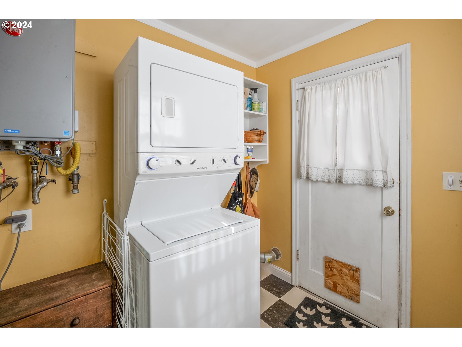 5262 Southeast Rural Street Portland, OR 97206 - Photo 34 of 47 Gallery Image 34