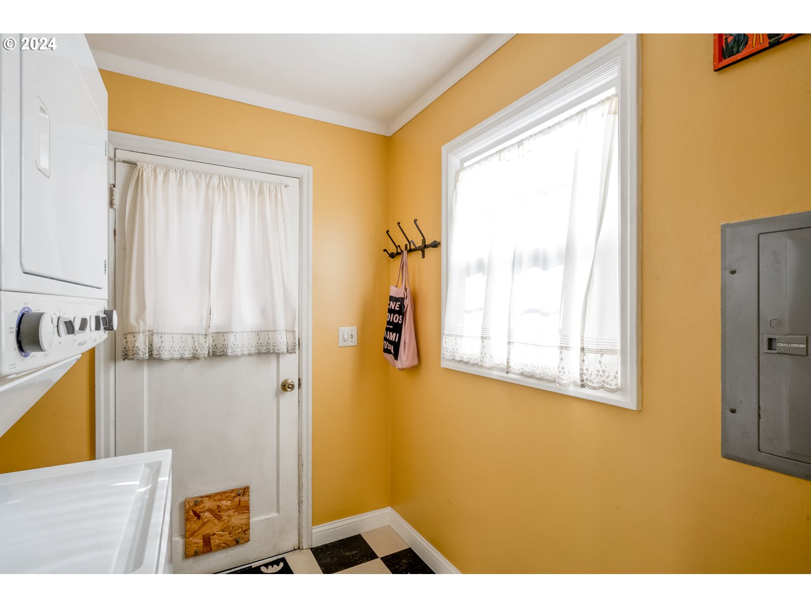 5262 Southeast Rural Street Portland, OR 97206 - Photo 35 of 47 Gallery Image 35