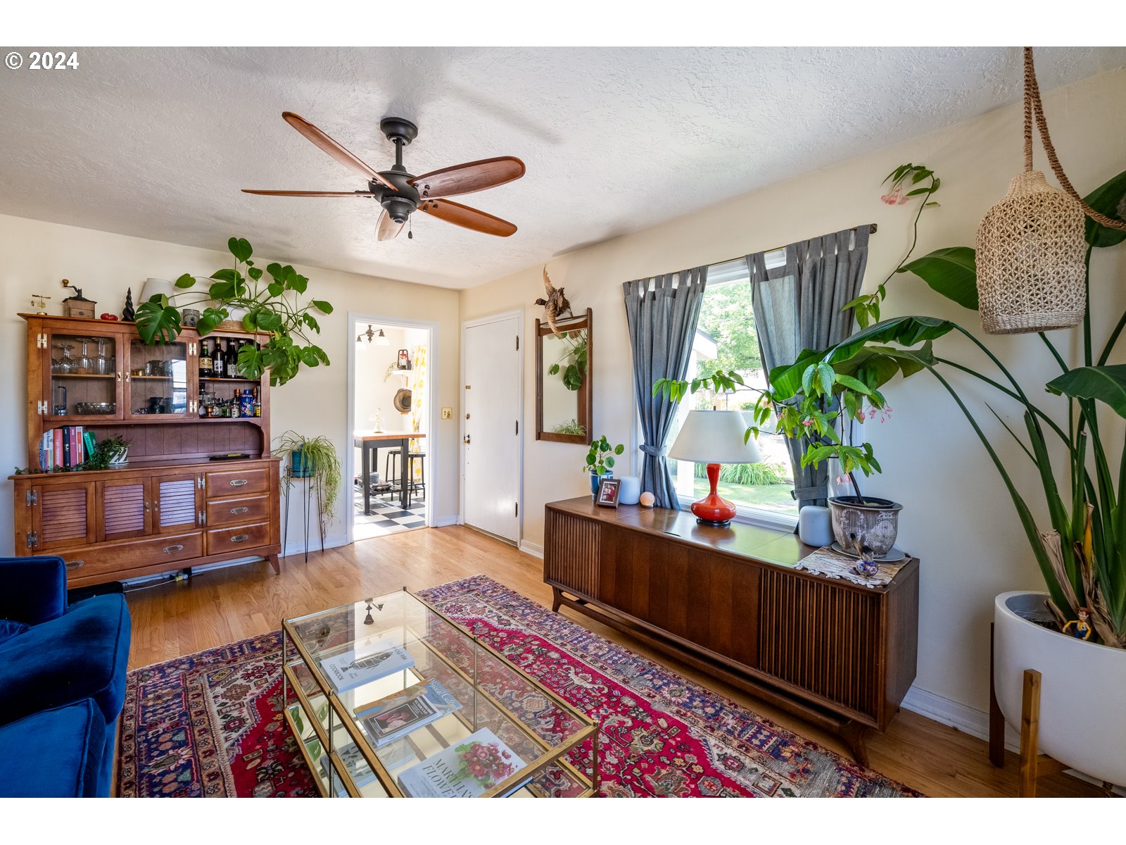 5262 Southeast Rural Street Portland, OR 97206 - Photo 9 of 47 Gallery Image 9