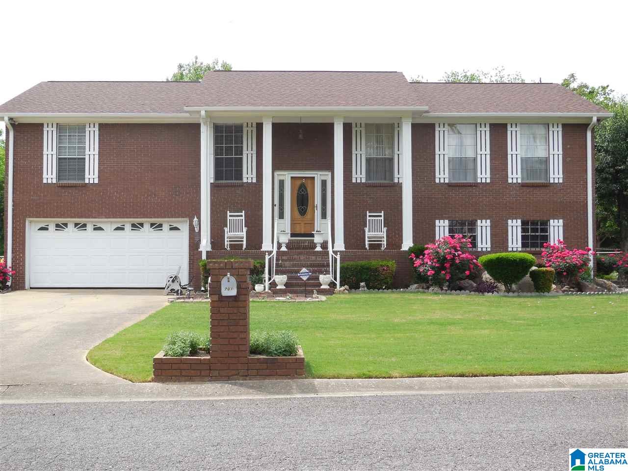 701 Greenbriar Road Fairfield, AL 35064 - Photo 1 of 28
