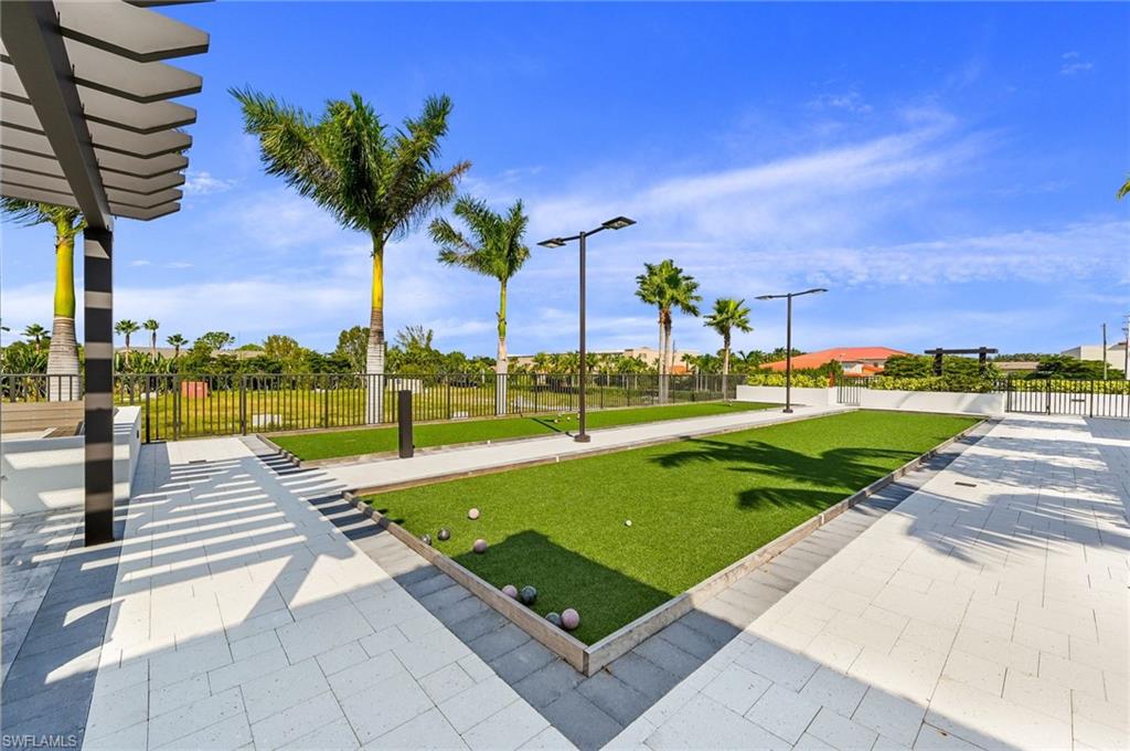 1111 Central, Unit 417S Naples, FL 34104 - Photo 24 of 25 a view of a garden