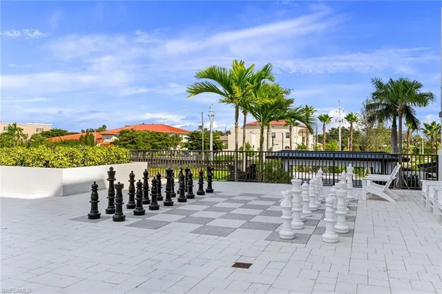 $10,000 | 1111 Central, Unit 417S, Naples, FL 34104