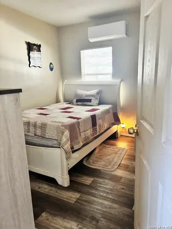 $300,000 | 1375 Peaceful Lane, San Antonio, TX 78264