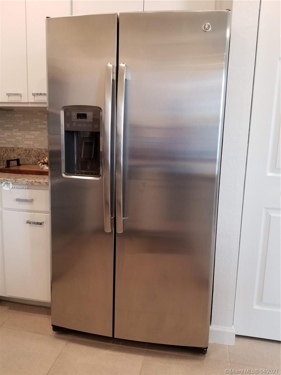 3317 West 94th Terrace Hialeah, FL 33018 - Photo 13 of 52