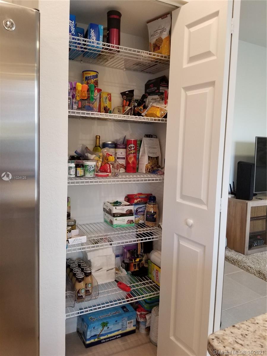 3317 West 94th Terrace Hialeah, FL 33018 - Photo 15 of 52