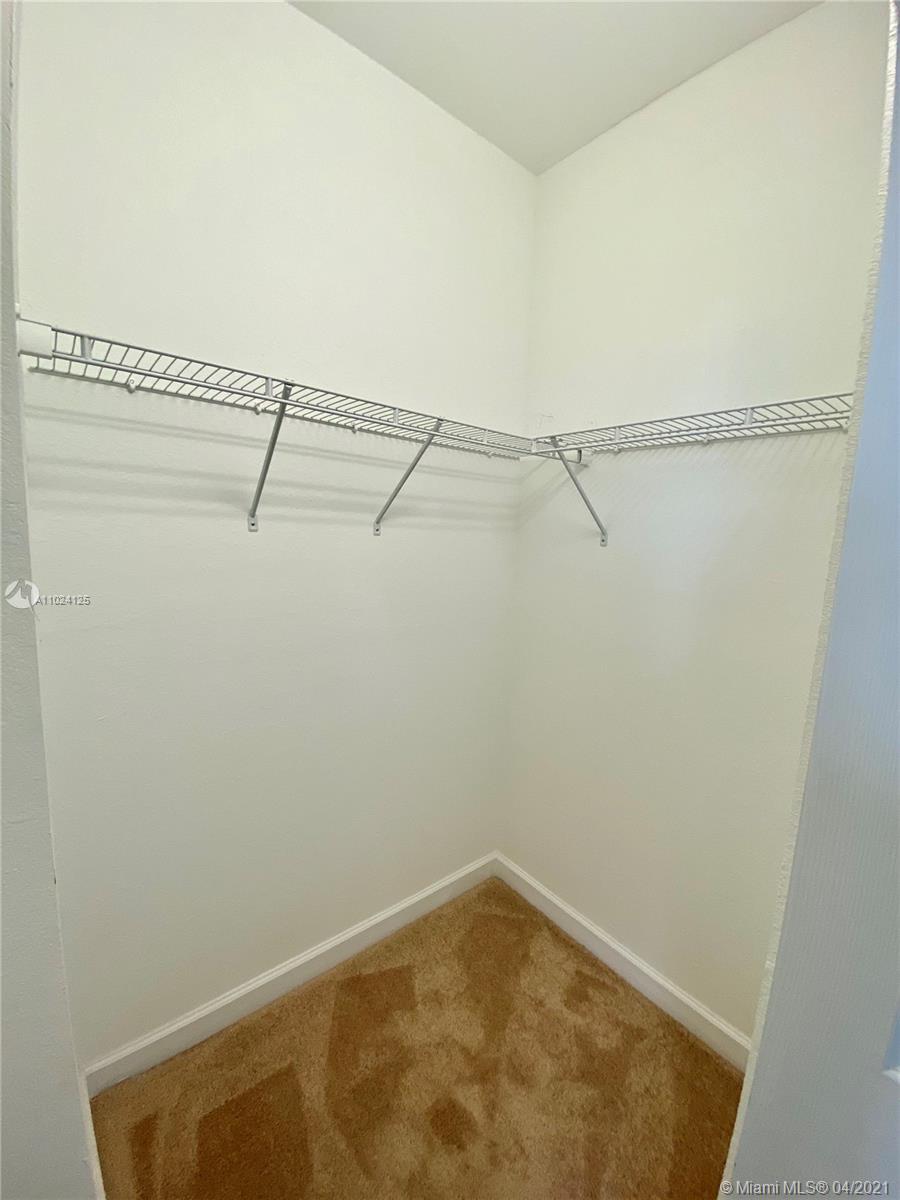 3317 West 94th Terrace Hialeah, FL 33018 - Photo 23 of 52