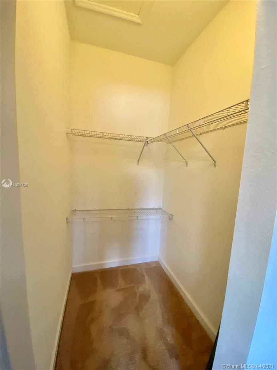 3317 West 94th Terrace Hialeah, FL 33018 - Photo 29 of 52