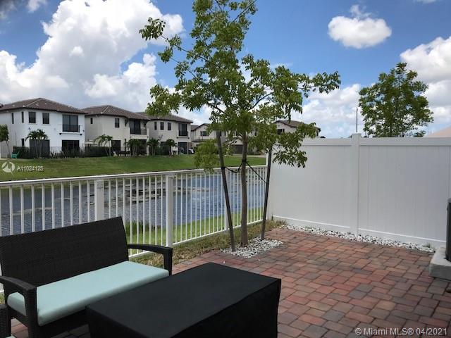 3317 West 94th Terrace Hialeah, FL 33018 - Photo 37 of 52