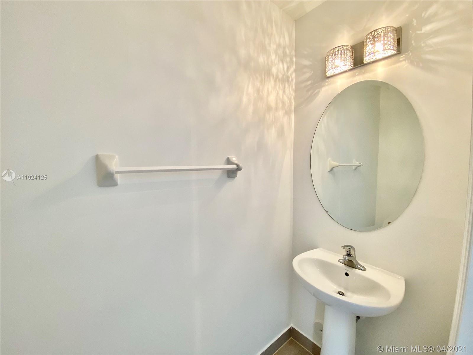 3317 West 94th Terrace Hialeah, FL 33018 - Photo 8 of 52