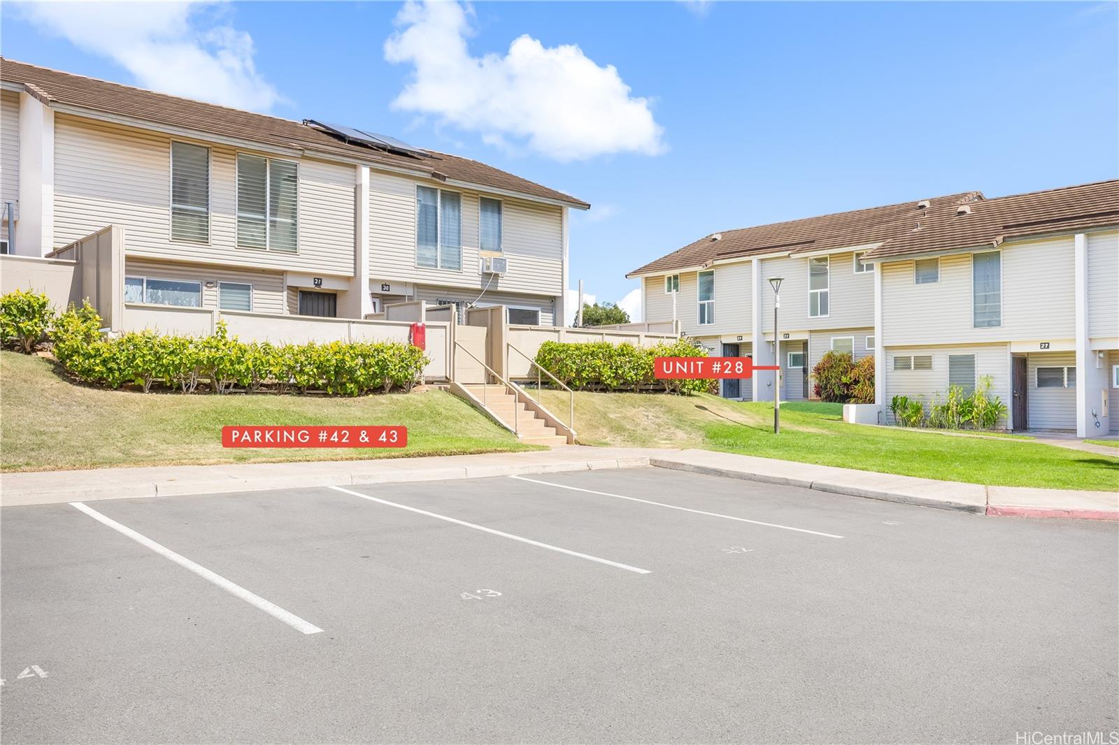 92-787 Makakilo Drive, Unit D28 Kapolei, HI 96707 - Photo 18 of 23 a view of building with street view