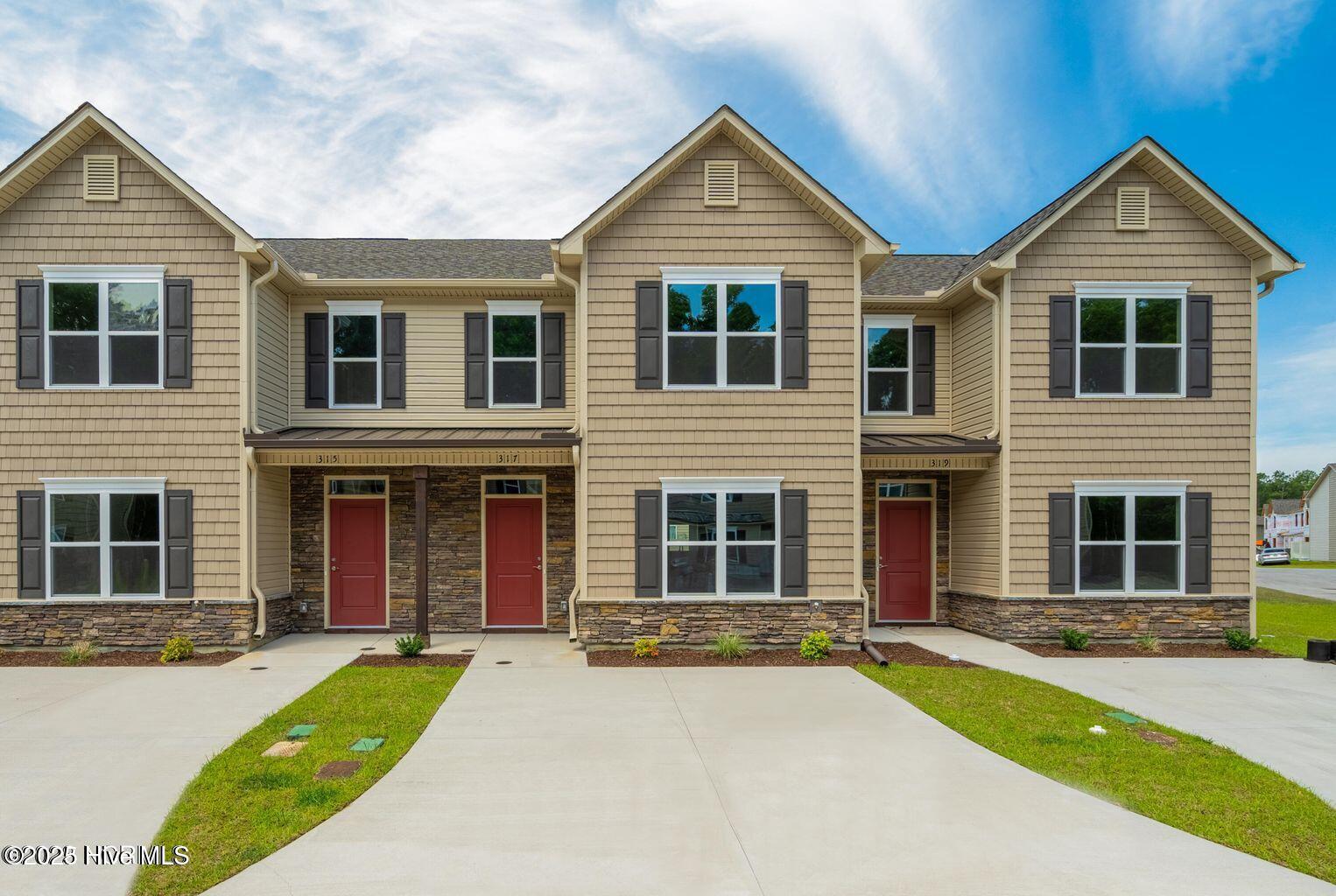 317 Glenellen Loop Road Midway Park, NC 28544 - Photo 1 of 11 original