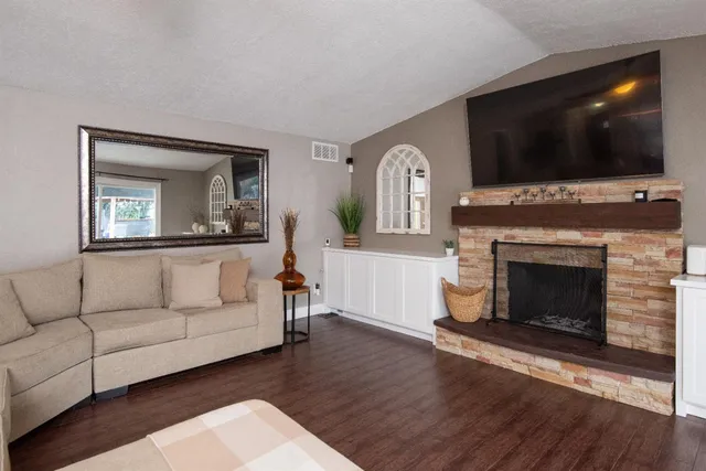 $480,000 | 2601 Hobart Way, Modesto, CA 95358