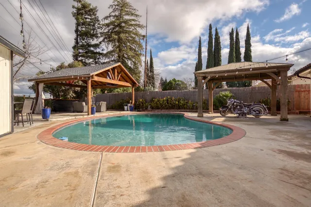 $480,000 | 2601 Hobart Way, Modesto, CA 95358