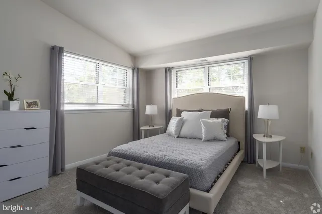 $2,455 | 284 Iven Avenue, Unit 2B2642C, Radnor, PA 19087