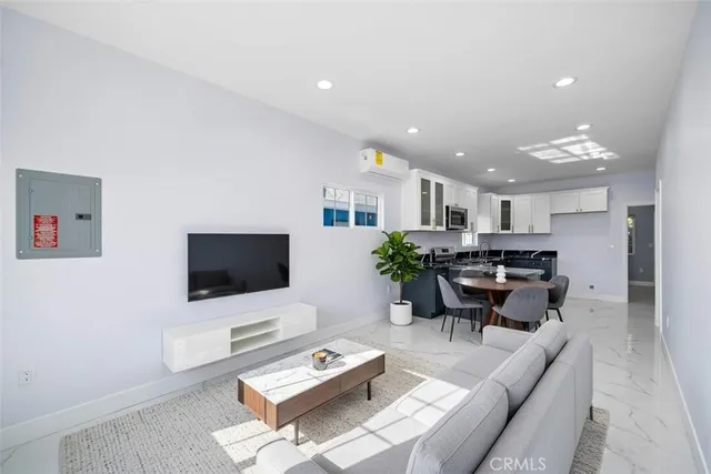 $1,749,000 | 14712 Newland Street, Midway City, CA 92655