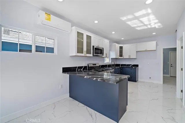 $1,749,000 | 14712 Newland Street, Midway City, CA 92655