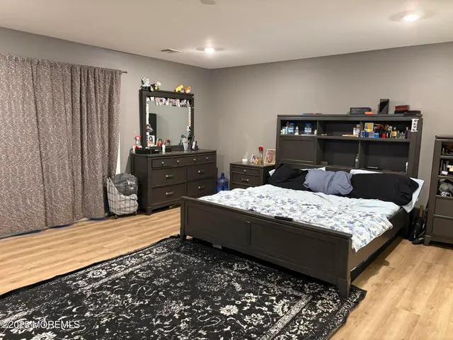 $865,000 | 11 Chestnut Ridge Road, Holmdel, NJ 07733